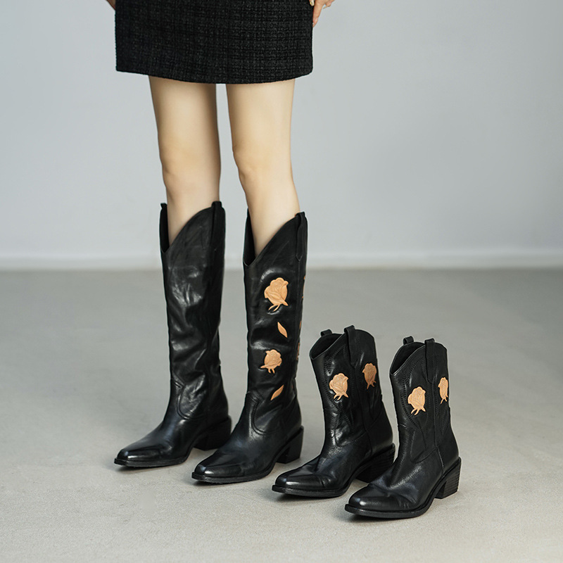 Western Cowhide Boots 2025 Spring New Women's Boots Thick Heel Medium Heel Fashion Boots Horsehide V-Mouth Embroidered Pointed Toe Boots