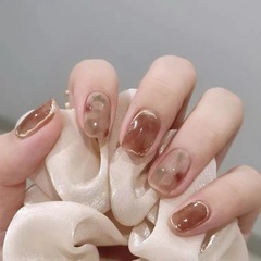 [Yihé] Handmade Ice Camellia Patch — Finished Product in Milk Coffee Gradient, Icy & Elegant Spring-Style Wearable Nail Tips
