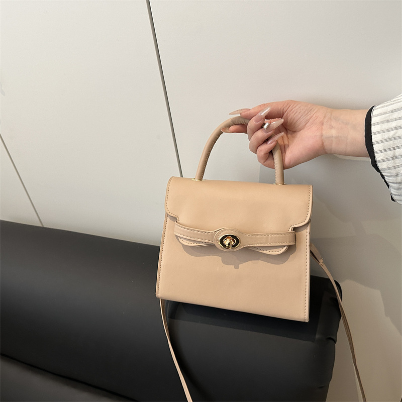 Korean Style Small Square Handbag Versatile Women Shoulder Bag_voghion.com