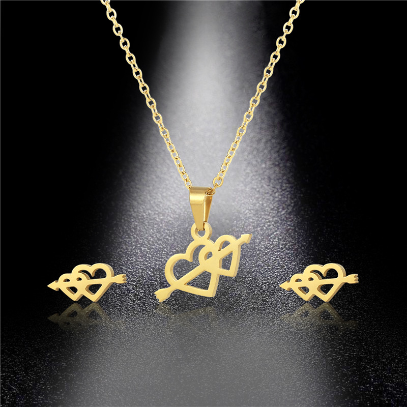 Stainless Steel One Arrow Pierced Necklace Earrings Set Heart-shaped Sweater Chain Necklace Three-piece Set display picture 4