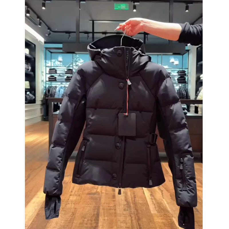 定制工厂独特超好看黑色收腰短款棉服女冬新款高端修身滑雪服外套