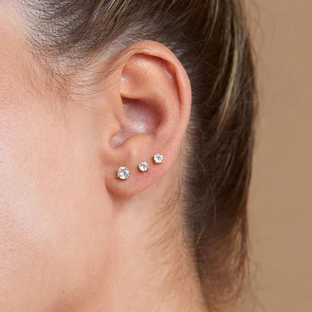 Ear Studs Classification 1 Piece Quantity 1 Piece Silver Rhinestones Solid Color Ear Studs