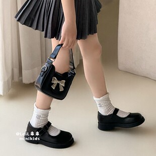 ��ͯЬŮͯӢ���L��ɫСƤЬ�ݳ�Ьܛ�װٴ��ЬСŮ���r�І�Ь
