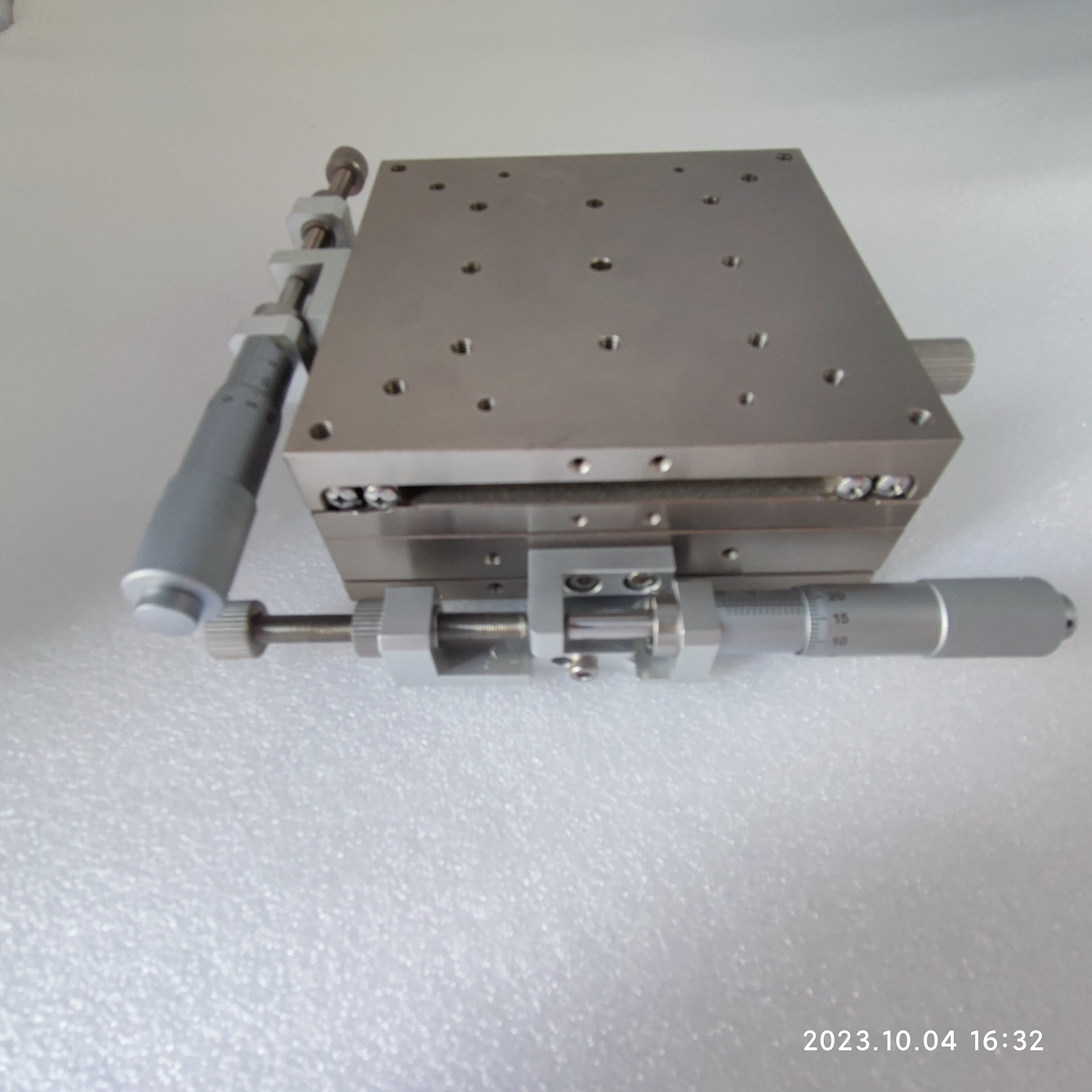 XY轴手动滑台千分尺旋钮带对置夹紧型XYSGNT25 XYSGNT40 XYSGNT50