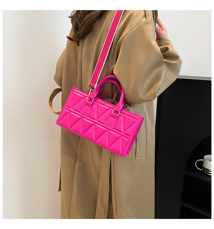 Women's Small PU Solid Color Elegant Streetwear Plaid Square Zipper Square Bag display picture 2