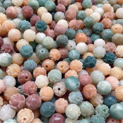一歩生蓮はお金があります。白玉菩提根散珠多宝菩提子文は菩提子仏珠を遊んで飾ります。
