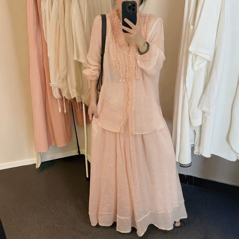 2026 Summer Style Lace Collar and Cuff Top, Sweet New Ramie V-Neck Shirt with Ruffled Cardigan 2026 Summer Style Lace Collar and Cuff Top, Sweet New Ramie V-Neck Shirt with Ruffled Cardigan