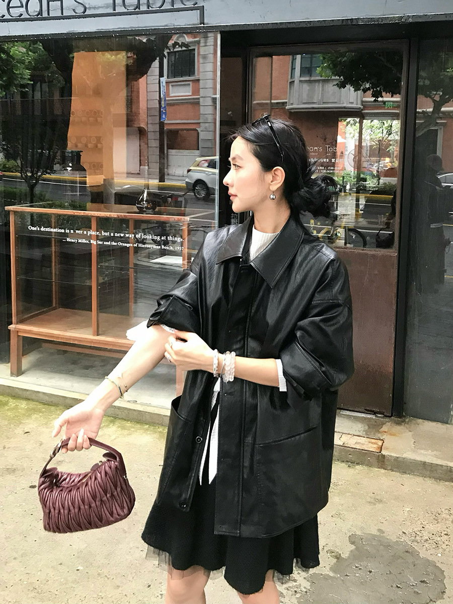 Fifty and Mature, "Fashionable and Light Casual Style": Vintage H