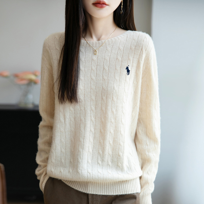 25 Autumn and Winter New Women's Wool Sweater with a Round Neck, Cable Knit Embroidery, Long-Sleeve Top, Sweater, Base Knitwear