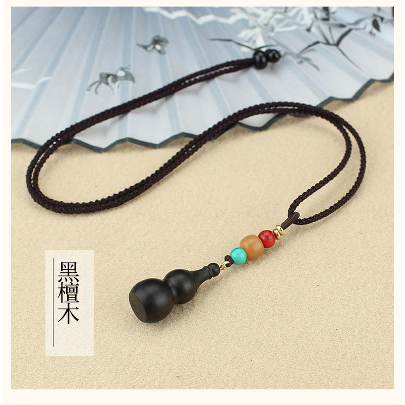 Collar de colgante de sándalo verde retro se puede abrir caja de píldoras de fragancia suéter de cadena colgante accesorios para hombres y mujeres