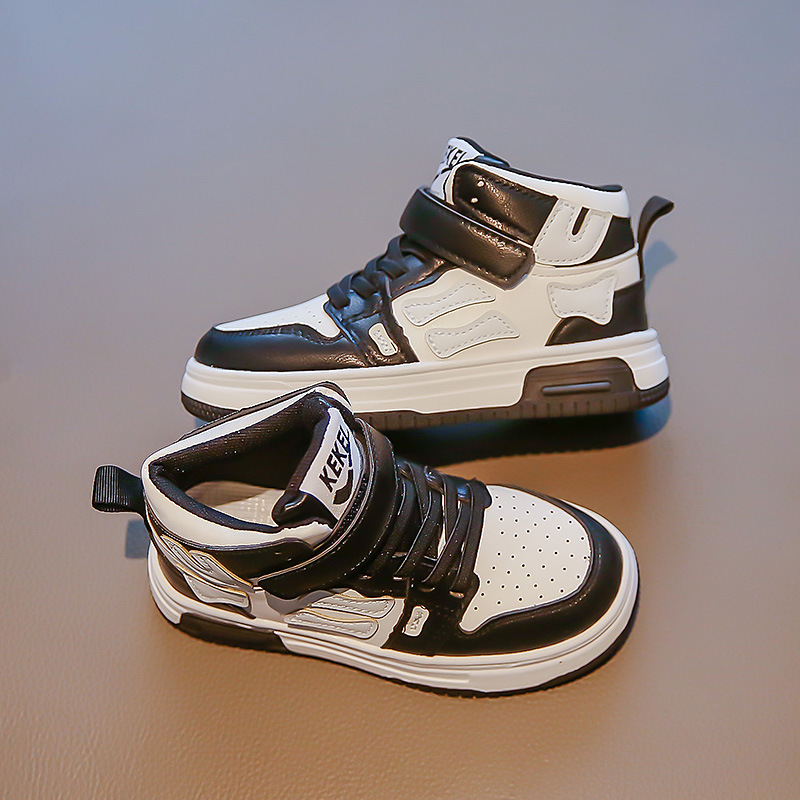 Barn högtopp sportsko Trend 2023 Höst Ny Student Läder Panel Sh för pojkar och flickor Halkfri Casual_voghion.com