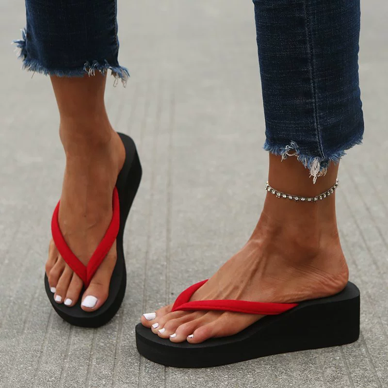 2024 летние пляжные пляжные туфли корейские повседневные тапочки женские летние шлепанцы