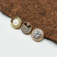 /JIAYAO/�ߙn�r�����½��ټ~���r���L��ŮС���L���b������o��