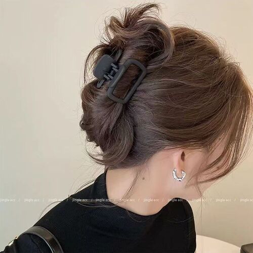 Square small size hair clip for women, new hair catcher, hair clip, half-tied hairpin, shark clip headgear