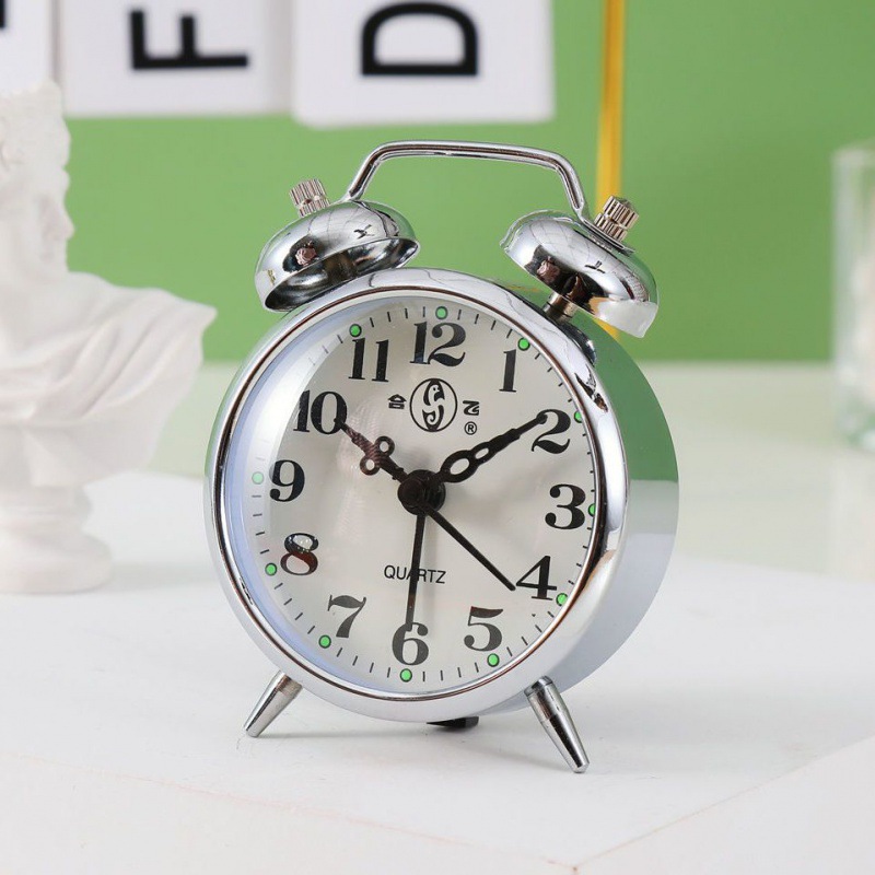 Mecánicos mecánicos de pollo para comer arroz reloj despertador retro nostálgico antiguo metal creativo dormitorio de estudiantes