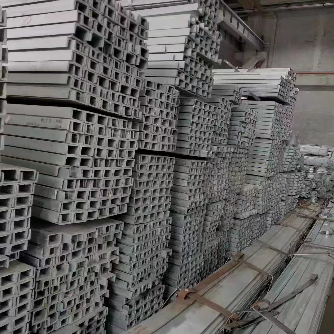 热镀锌槽钢角钢可订购高锌层丽江市达州市Q345B合金工角槽型材