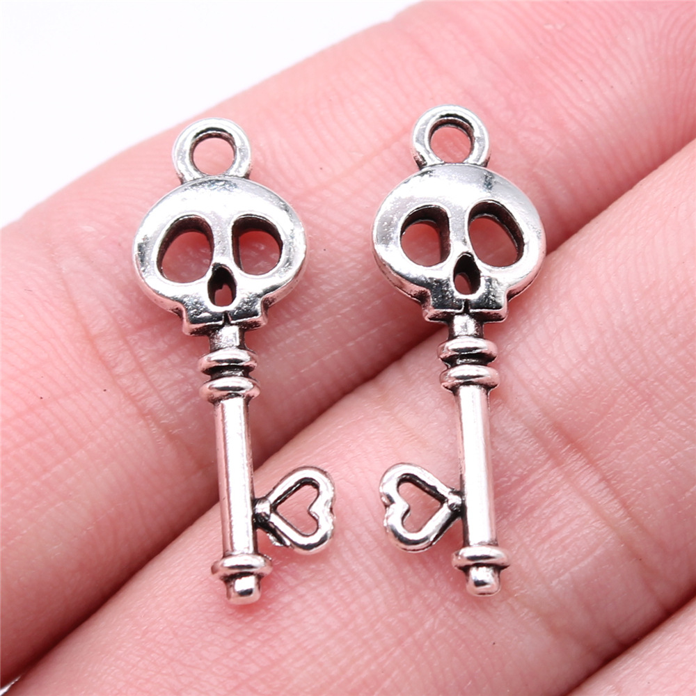 1 Piece Retro Key Skull Alloy Plating Pendant Jewelry Accessories display picture 2