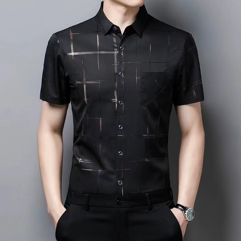 Camisa de manga corta floral para hombre, nueva colección 2024, de seda helada, sin arrugas, a la moda, con cuello.