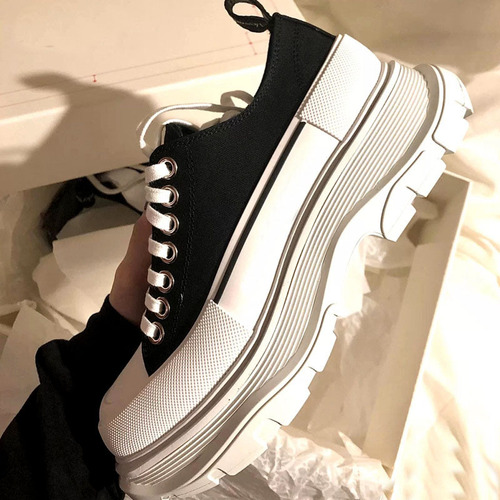 McQueen Canvas Shoes for Women 2024 Spring Thin Lightweight Breathable Heel Lifted Loafers Thick Sole Sports Casual Couple Dad Shoes