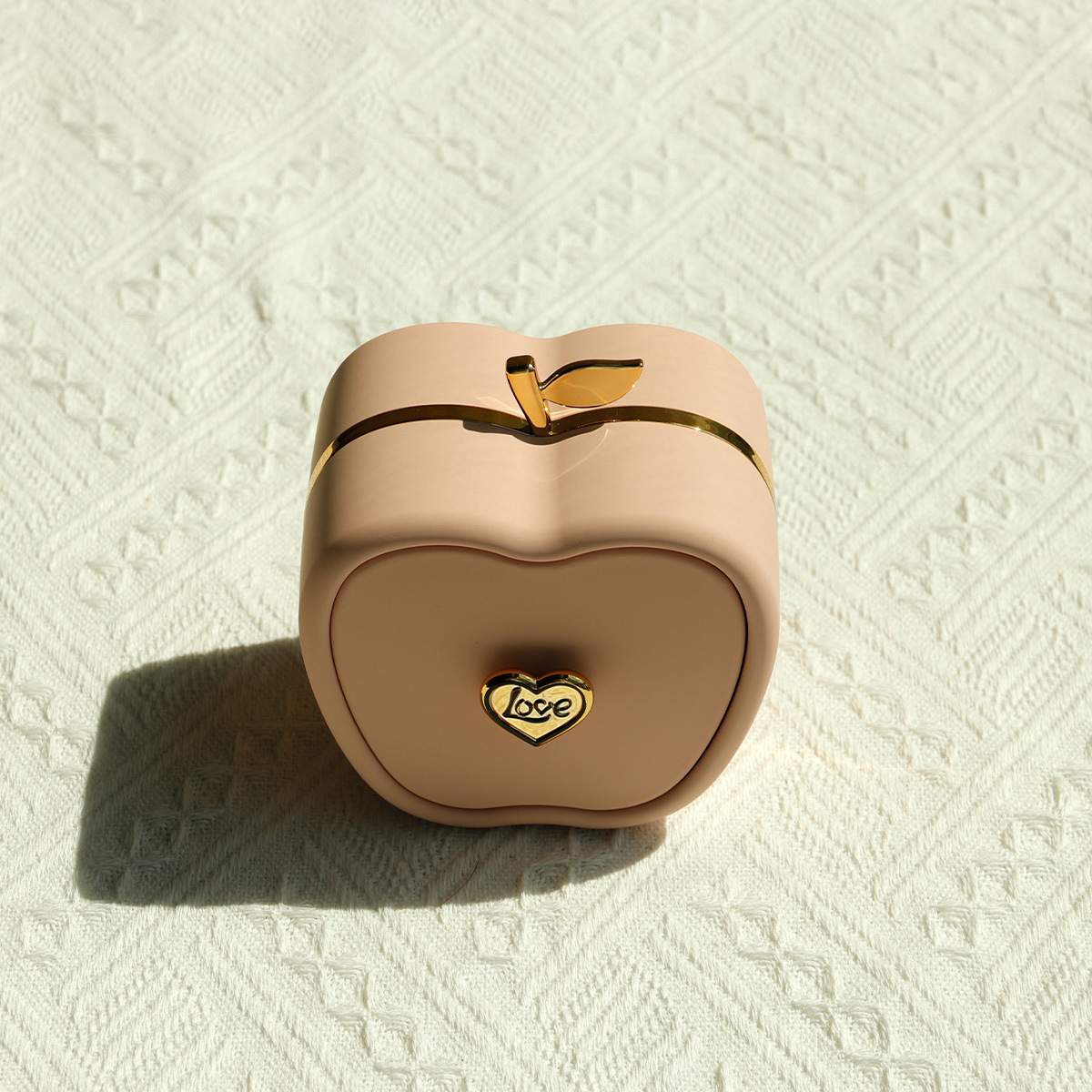 ƽ��ҹ���κ�ʥ��ƻ����Ʒ�����˽ڽ�ָ��װ��������Ʒ����Ů��