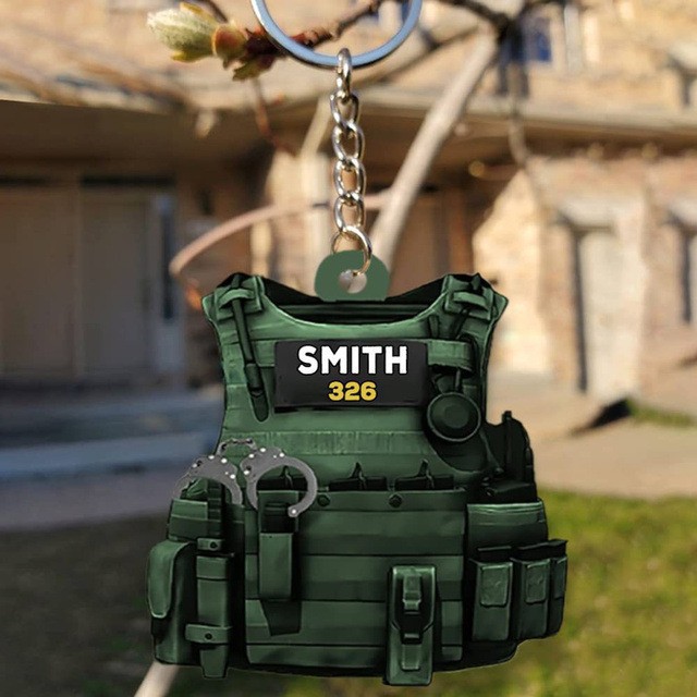 Nuevos productos transfronterizos policía regalo llavero decoración acrílico plano para hombres y mujeres mochila colgante creativo llavero