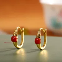 Серебро S925 стерлингового серебра позолоченные инкрустированные Южный красный агат серьги ins стиль персонализированные серьги дизайн ниши