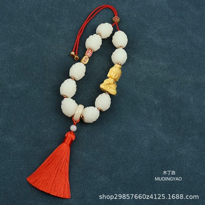 Car hanging, Pendant Car Interior Decoration Buxus - good-luck-single-tassel-guanyin-red