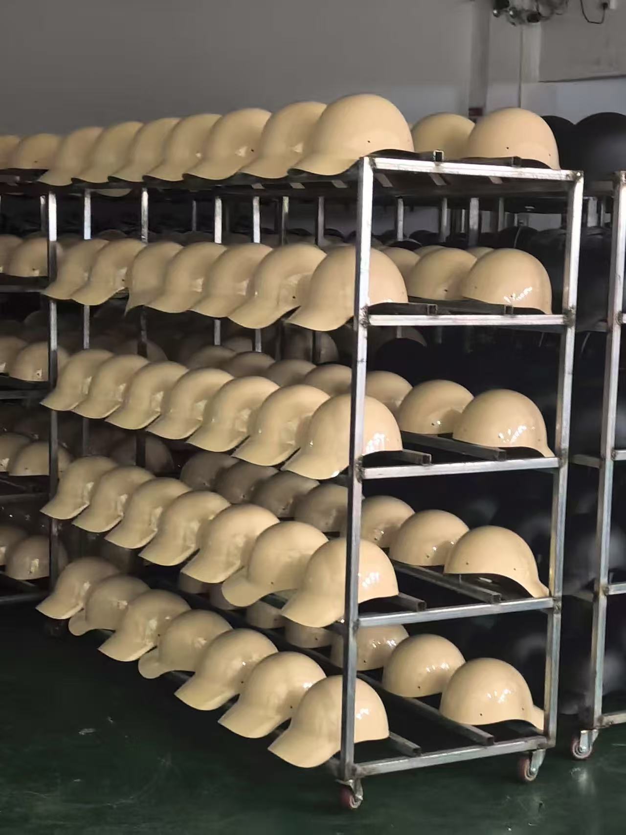 Casco de bicicleta de alta definición, gorras de seguridad ligeras, parejas de hombres y mujeres, protector solar transpirable de verano, medio casco, transpirable y cómodo