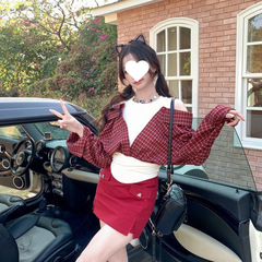 撞色拼接假两件衬衫女2025早春新款显白红色格子圆领露肩长袖上衣