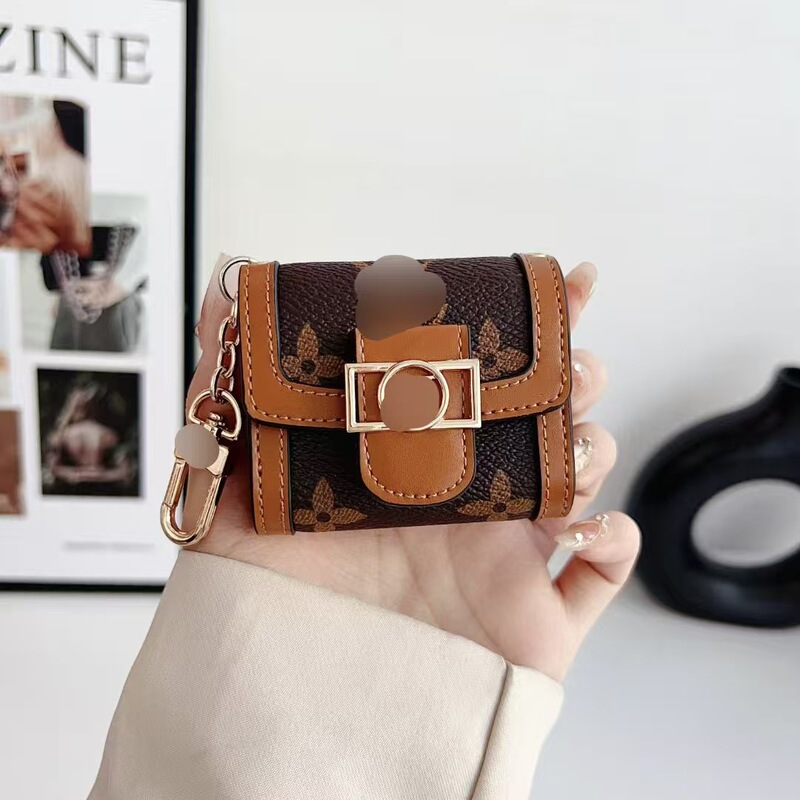 Suitable for Samsung, Apple, Oppo Bluetooth Earphone Cases, Popular Universal Earphone Bags, Earphone Cases, Wholesale in Stock Suitable for Samsung, Apple, Oppo Bluetooth Earphone Cases, Popular Universal Earphone Bags, Earphone Cases, Wholesale in Stock