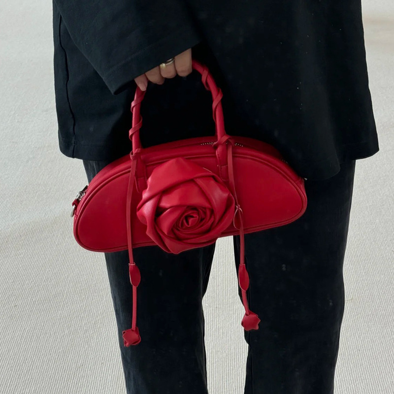 2025 New Fashion Week Niche Designer Handbag Handbag Flower Small Bag Mobile Phone Bag Personality Trendy