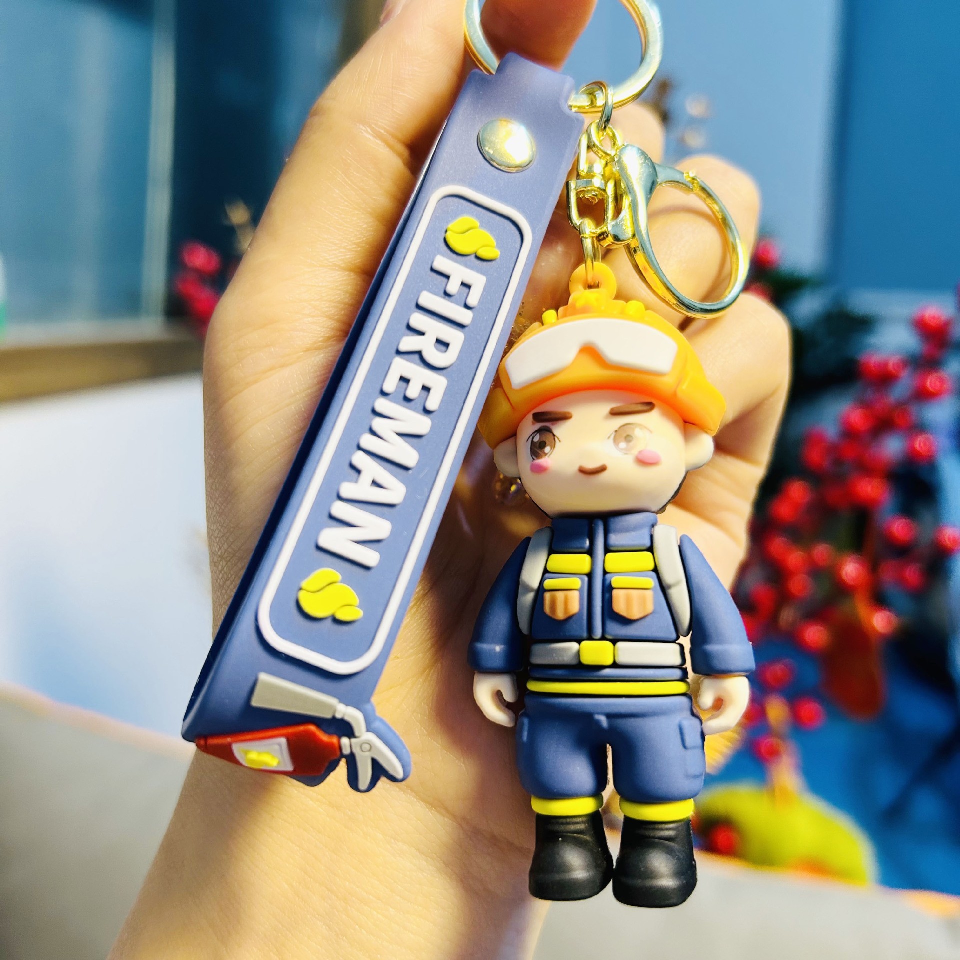 Muñeca de dibujos animados goteo llavero bolsas escolares exquisitas para hombres y mujeres colgantes para agarrar muñecas colgantes para el mercado nocturno regalos al por mayor