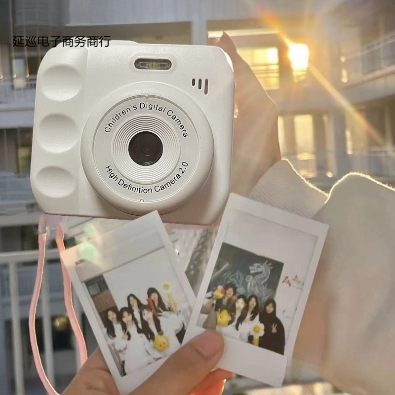 Student Party Small Camera Birthday Gift High Pixel Rating Retro Ccd Camera Portable Travel Female Polaroid