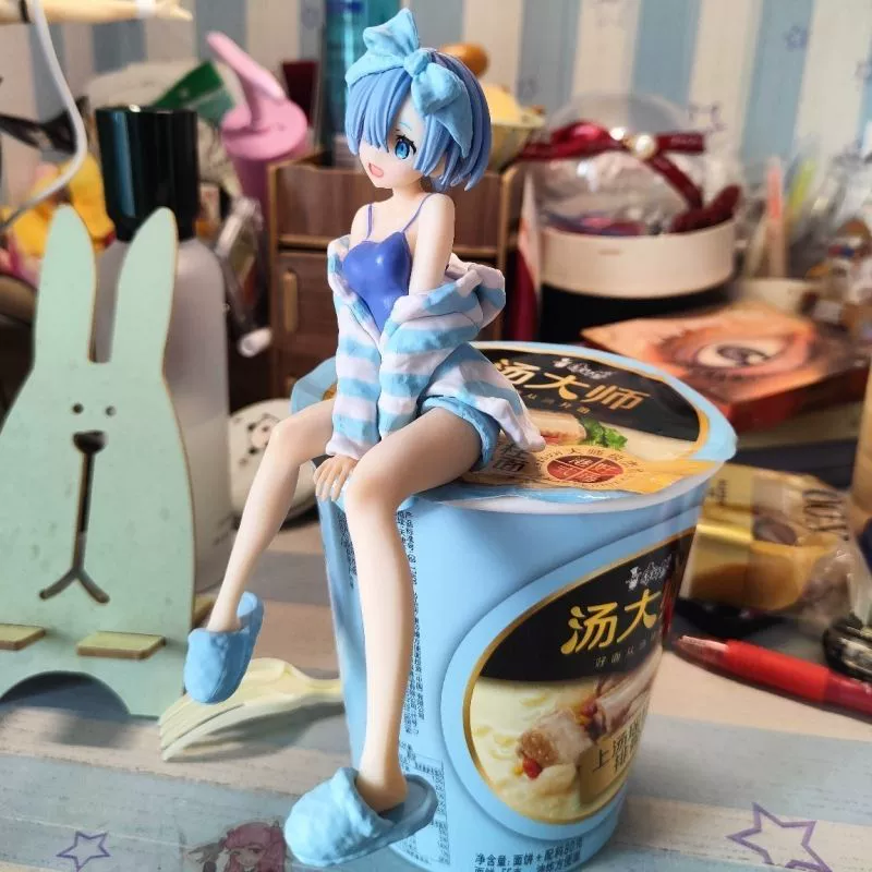 Фигурки Re:Zero — Рам и Рем «домашняя» с чашей лапши, 15 см и 7 см