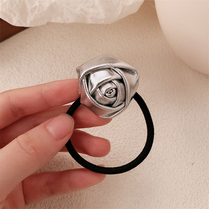 Cuerpo de corteza plateada rosa anillo de cabello cuerdas de cabello blogger red con doble cola de caballo estereoscópica correa de correa de cabello adorno de cabello