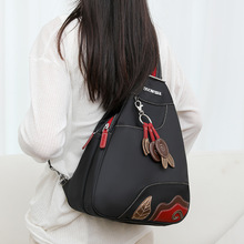 双肩背包新款单肩双肩两用包女士胸前斜挎包外出轻便小背包民族风