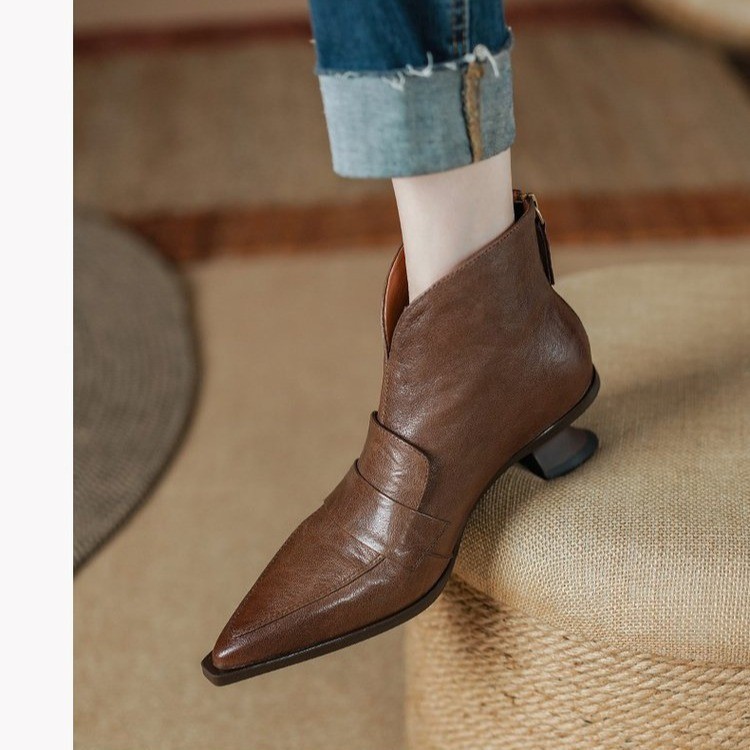 Retro Women's Ankle Boots Pointed Toe Low Heel Back Zipper Slimming Winter Style Unique Cowboy Boots_vogvips.com