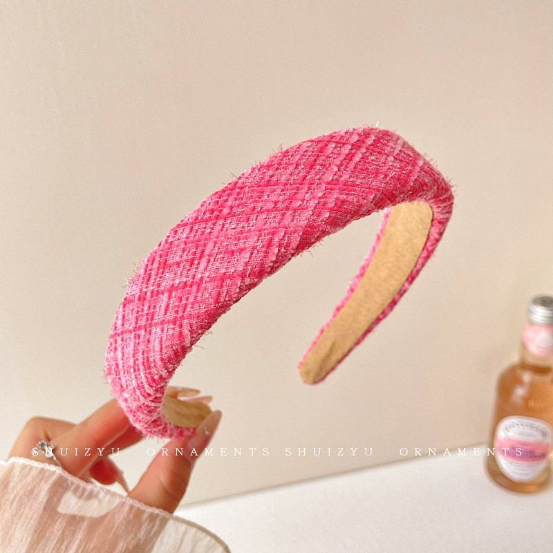 Año Nuevo para mujeres cráneo alto otoño invierno terciopelo de alta sensación cara pequeña agujero de cabello simple cabeza antideslizante universal