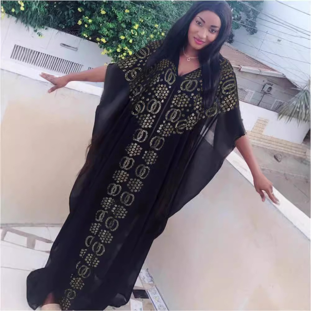 Vêtements pour femmes nouvelle cape perle chaude diamant manches chauve-souris robe_voghion.com
