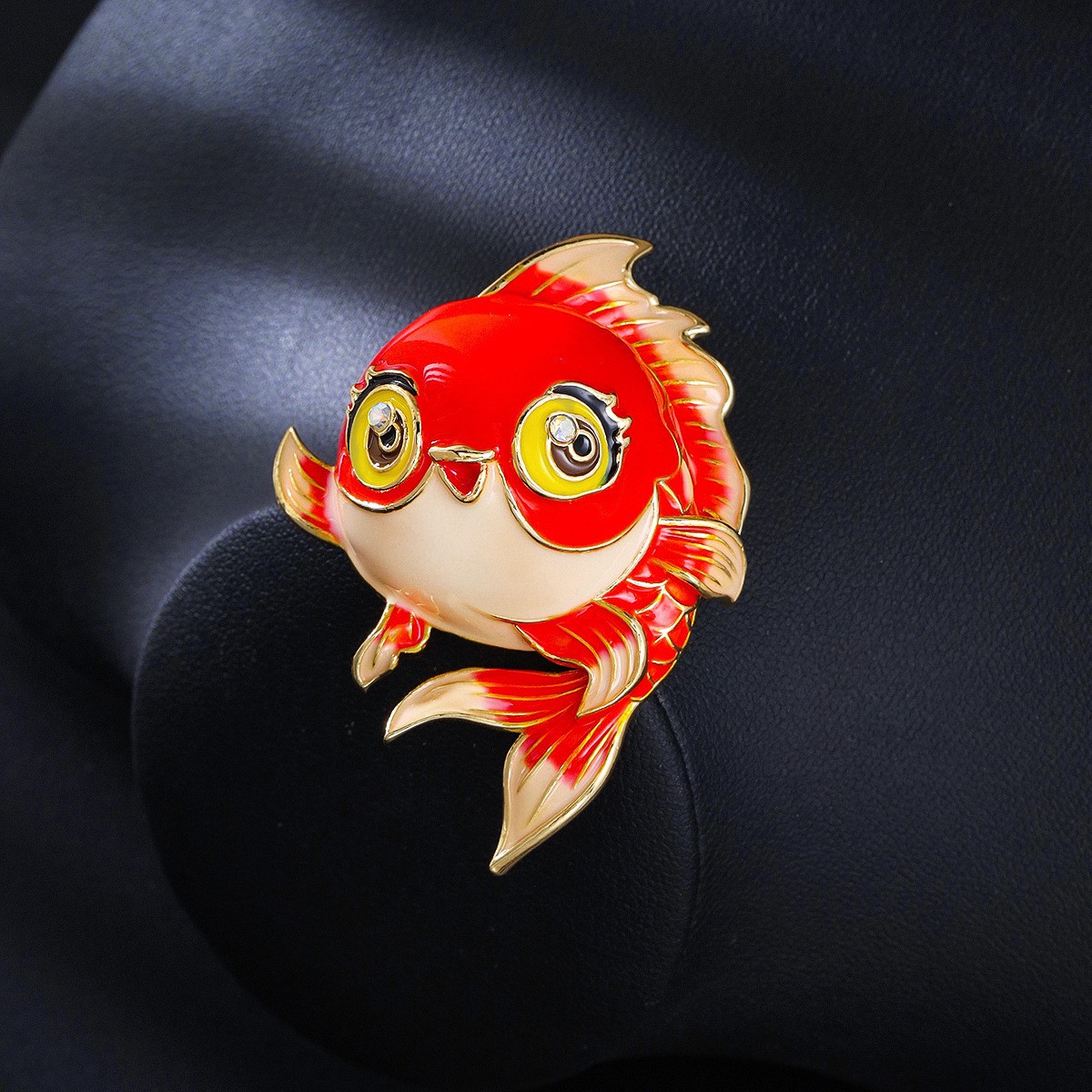 Guofeng Koi broche temperamento lujoso abrigo accesorios de ropa aleación broche goteo azul abrigo de carpa flor de pecho