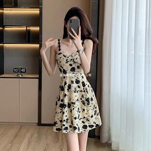 ��ʽ�ձ��L�����|�黨�����B��ȹŮС�����ļ��¿������@�ݶ�ȹ