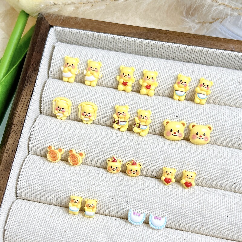 New Cute Cartoon Butter Bear Size Nail Art Decoration Diamond DIY Nail Ear Accessories Hair Accessories Accessories