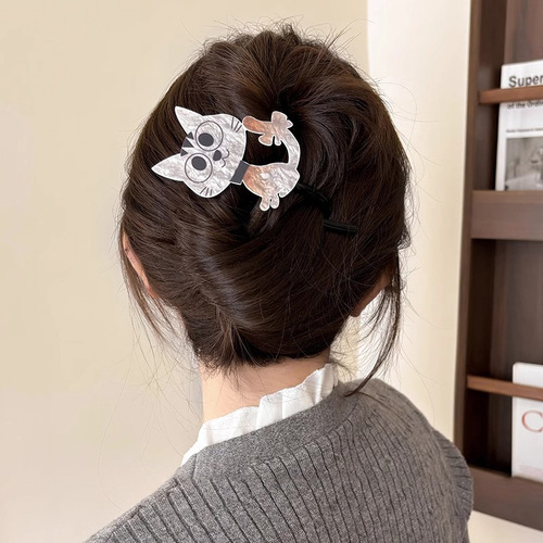 French vintage claw clip, one-word clip for women, back of head updo, twisted hair clip, 2025 shark clip hair pin, head accessory