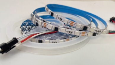 5VナローボードライトストリップWS2812シングルポイントシングルコントロールフルカラーアンビエントライトプログラマブル流水内蔵カラフルライトストリップ|undefined