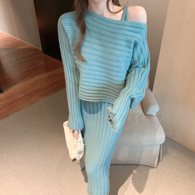 Autumn and Winter 2024 New Women's South Korea Elegant Pullover Sweater Fashion Matching Knitted Sling dress suit