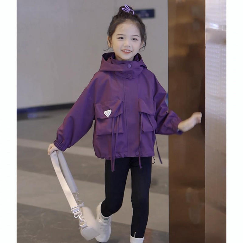 (2개) 소녀의 봄과 가을 코트 2024 가을 새로운 어린이 서양식 어린 소녀의 경량 후드 스포츠 캐주얼 탑