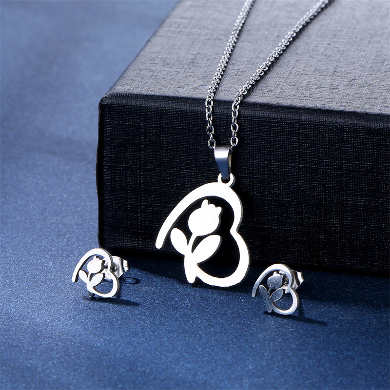 Simple Style Heart Shape Flower Butterfly Stainless Steel Earrings Necklace 3 Piece Set