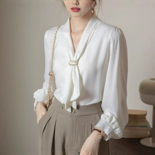 �h����ɫ�r��Ů�L�䴺�ﴹ�п����I���b���bѝ��ԇ���bŮʿ�r��