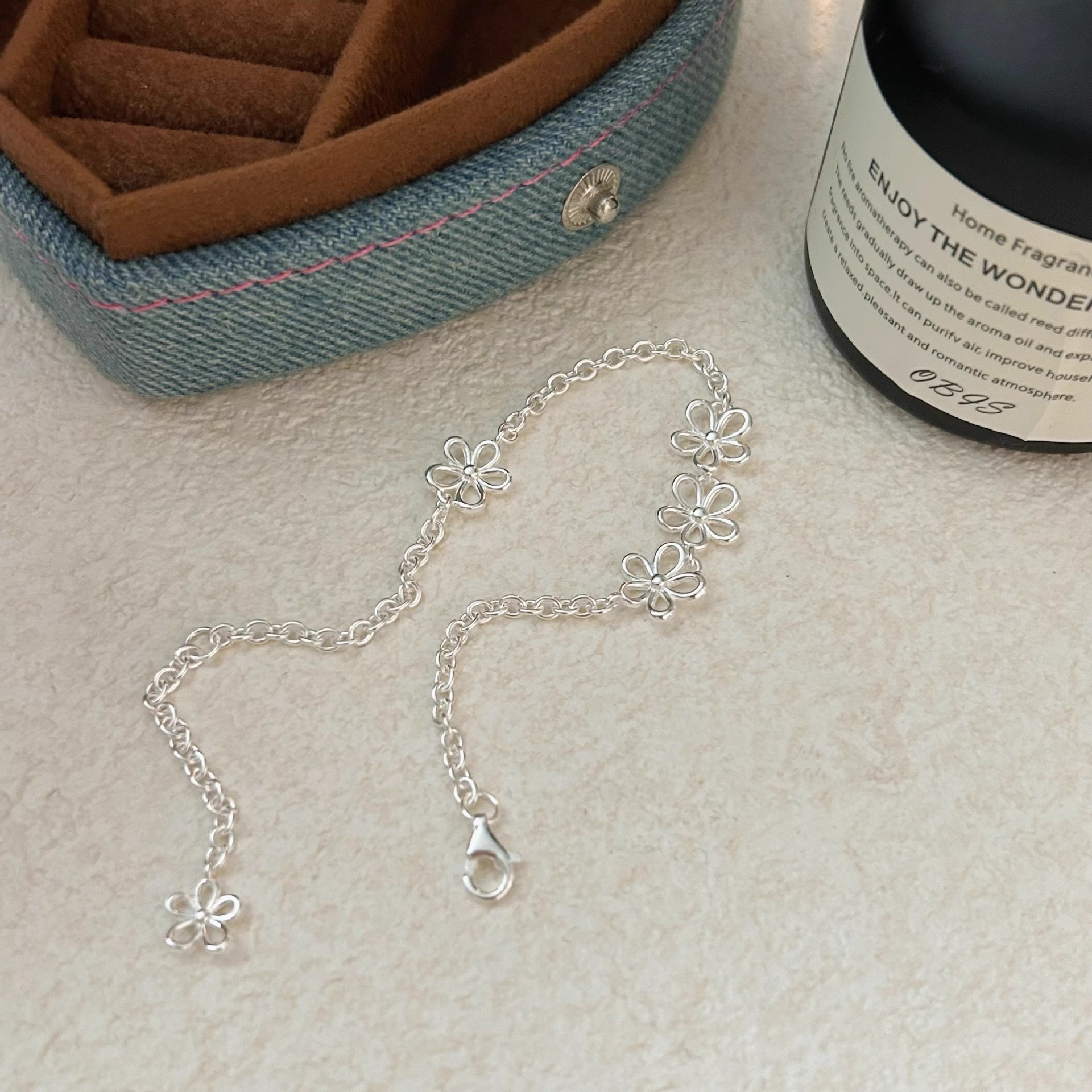 Damarmband i 925 sterling silver med ihålig blomma elegant_voghion.com