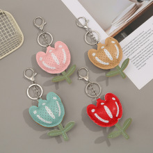 创意简约郁金香花朵钥匙扣pu皮革少女包包书包挂件挂饰配件批发